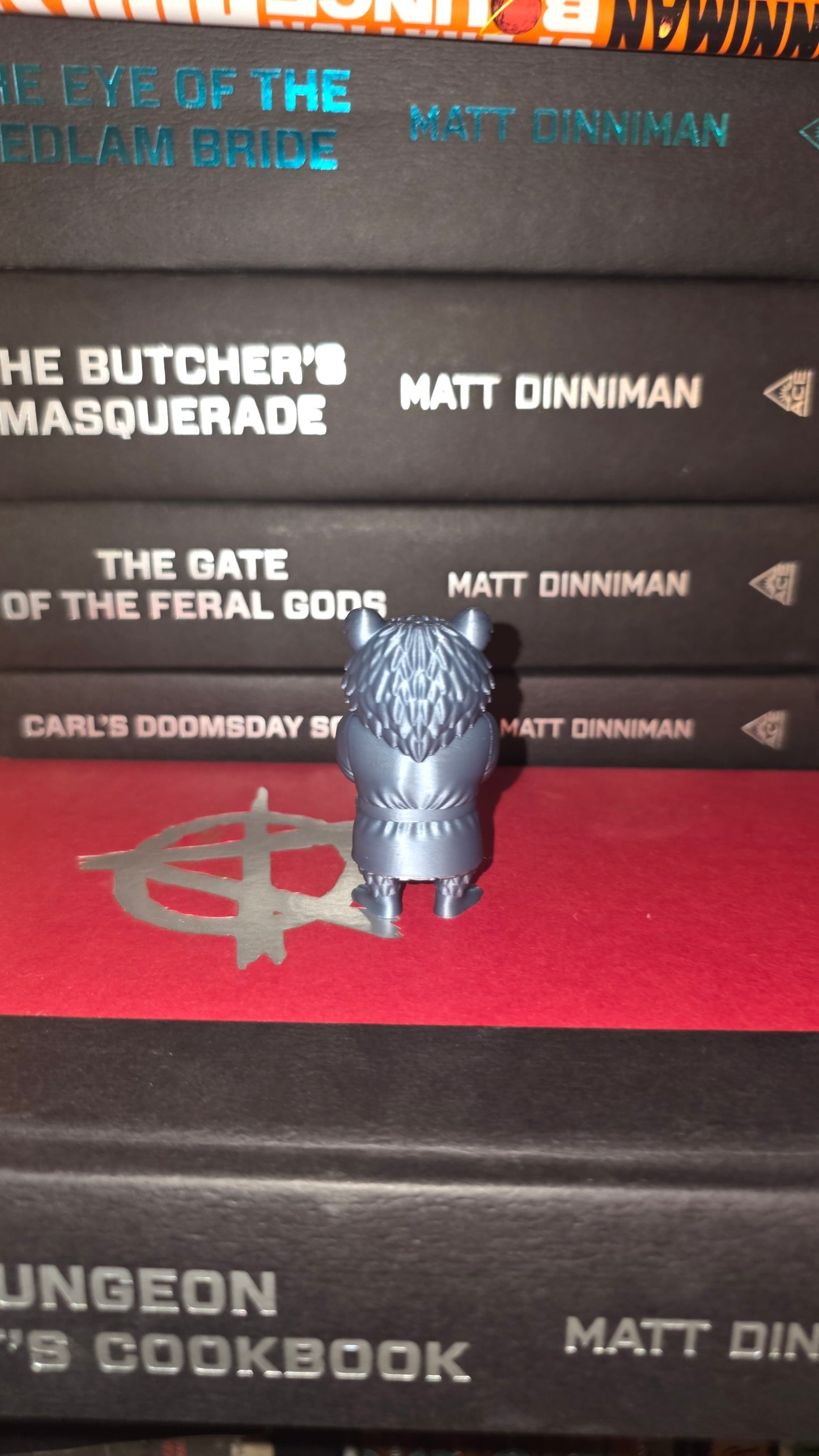 Dungeon Crawler Carl - Mordecai (Bugaboo)